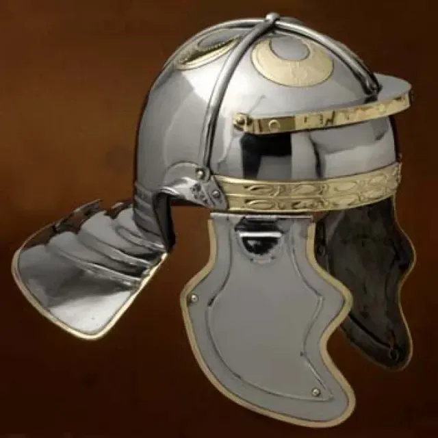La Bottega di Merlino Imperiale G elmo acciaio ottone