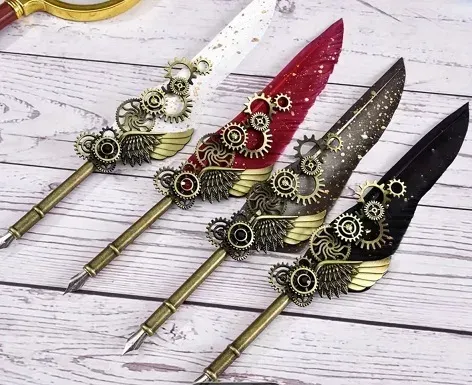 La Bottega di Merlino Steampunk set penne con piuma punto medio