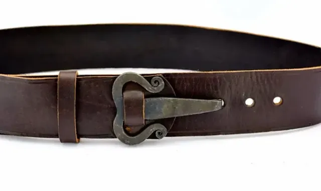 La Bottega di Merlino cintura medievale gancio ferro 5 cm cuoio