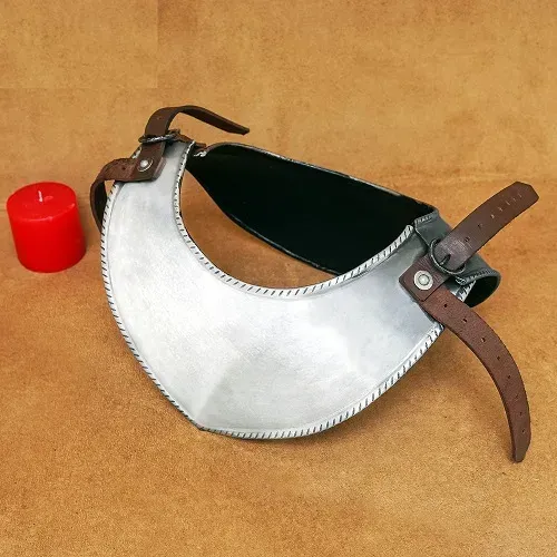 La Bottega di Merlino Gorgiera Cavaliere Acciaio 1,6mm
