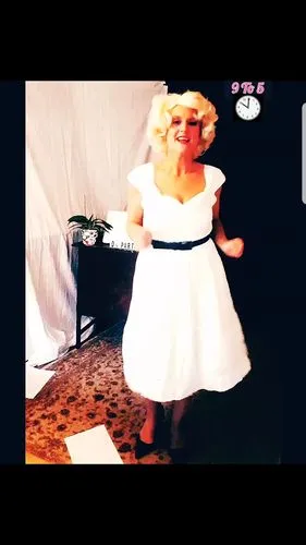 Smiffys Starlet parrucca bionda corta stile Marilyn