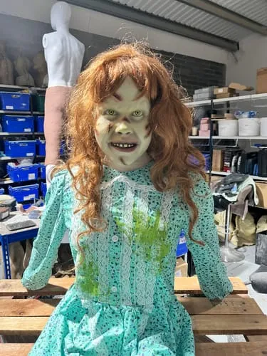Smiffys Exorcist Regan Costume Donna S Horror