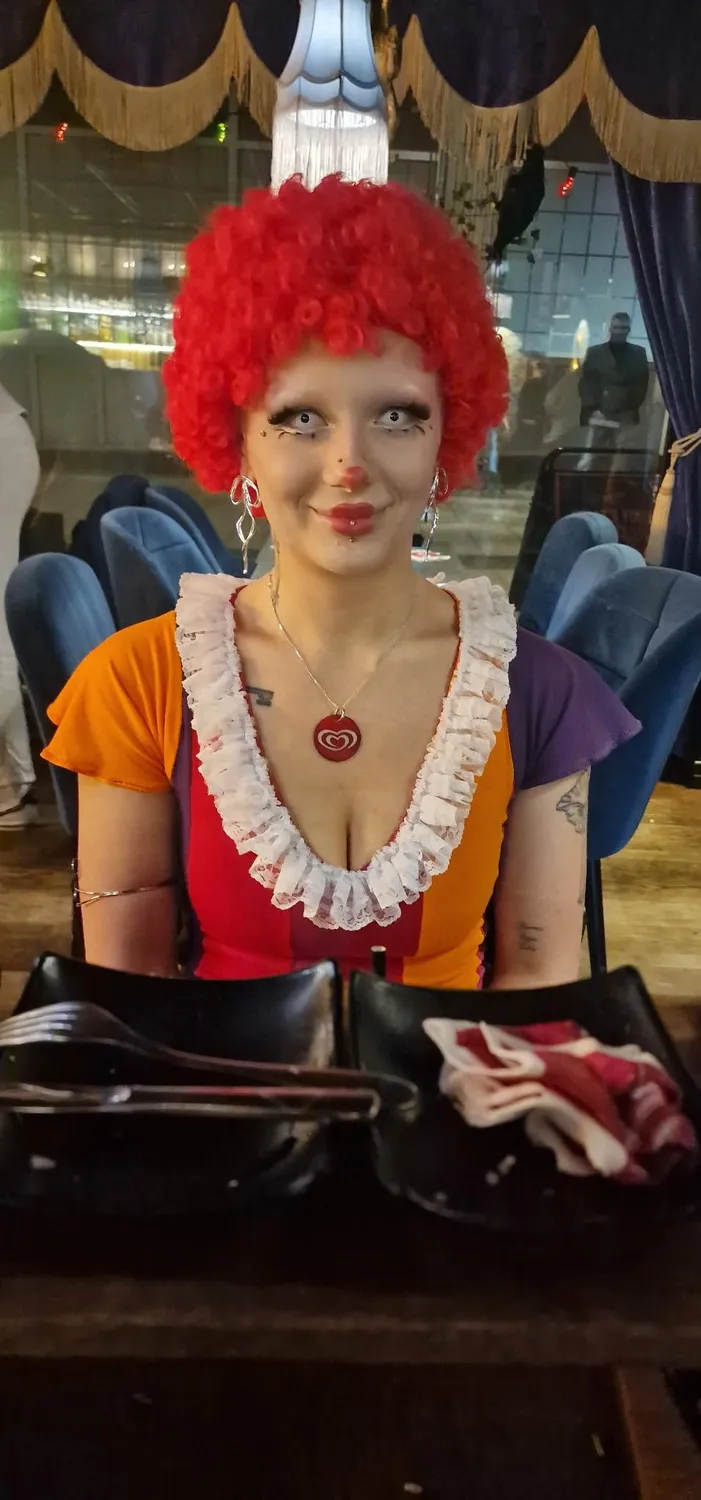 P'tit Clown 68100 Pop parrucca arancione adulto