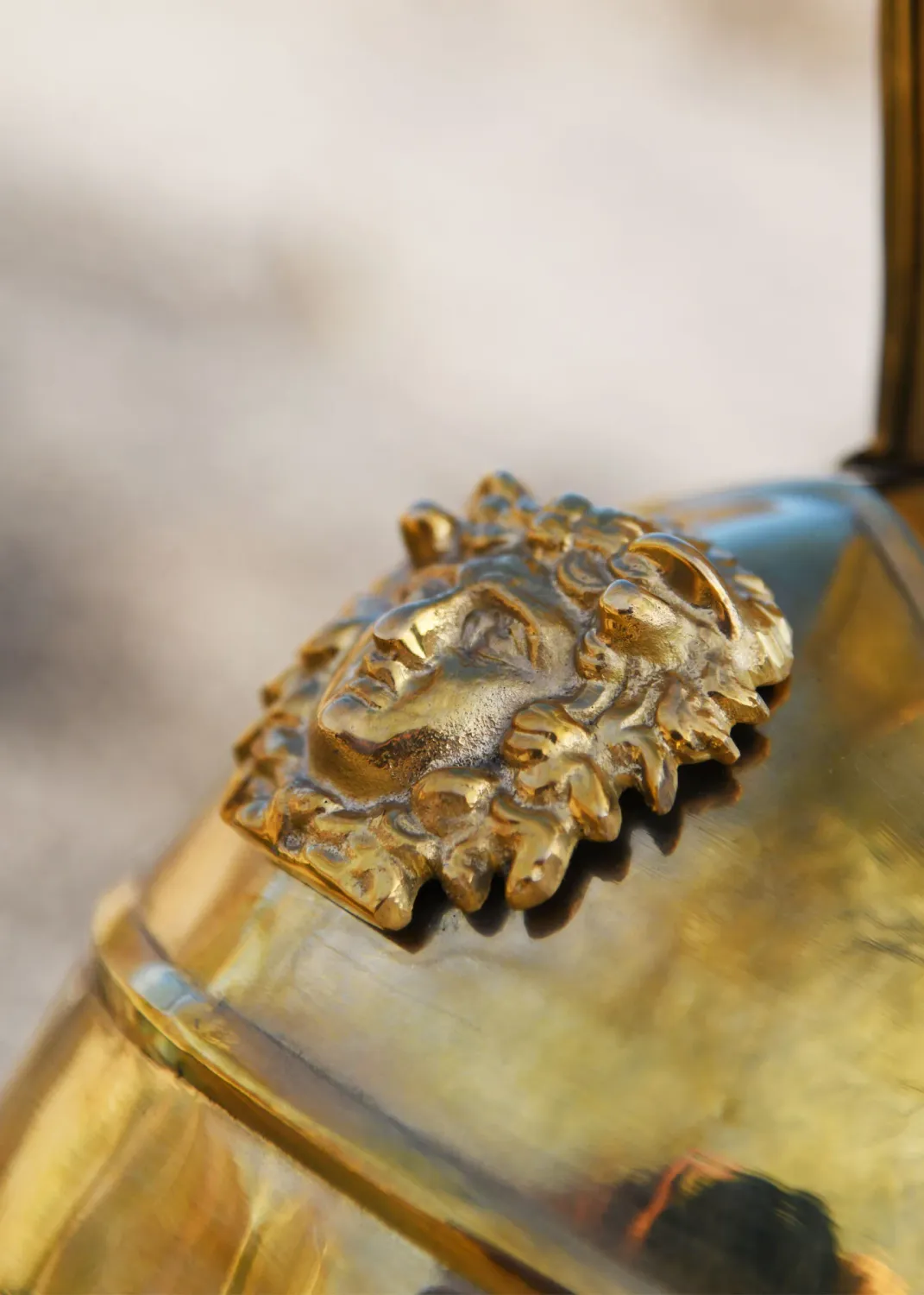 La Bottega di Merlino Pompei elmo gladiatore ottone