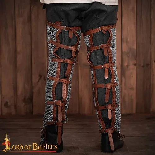 La Bottega di Merlino Protezioni gambe cotta maglia 10 mm 16G