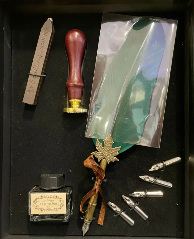 La Bottega di Merlino Kit Scrittura Piuma Verde Ceralacca