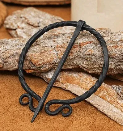 La Bottega di Merlino Spilla Fibula Ferro Intrecciato 7,1 cm