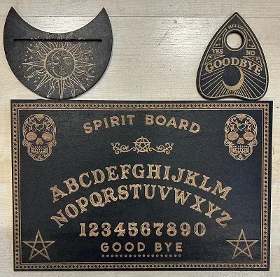 La Bottega di Merlino Tavola ouija teschio legno 30x20 cm