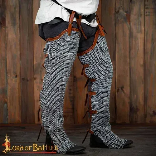 La Bottega di Merlino Protezioni gambe cotta maglia 10 mm 16G