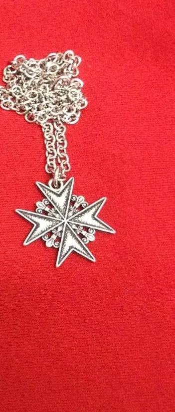 La Bottega di Merlino Ciondolo Croce di Malta placcato argento