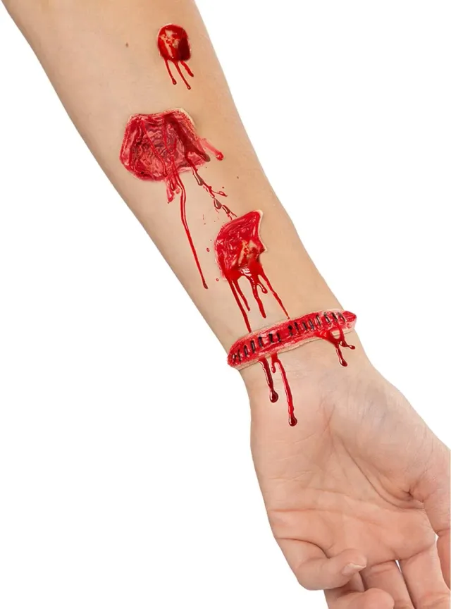 Funidelia Morto Vivente Set 16 ferite finte rosse